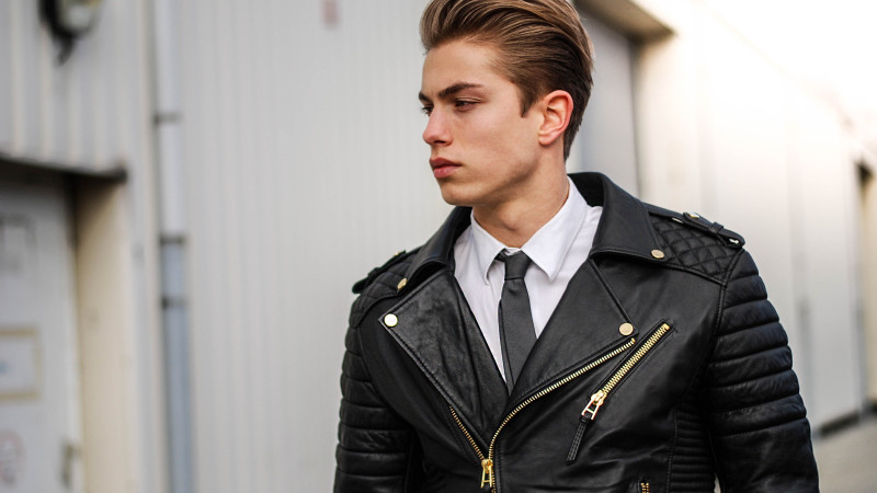 Quality Guide: How to Choose the Perfect Leather Jacket